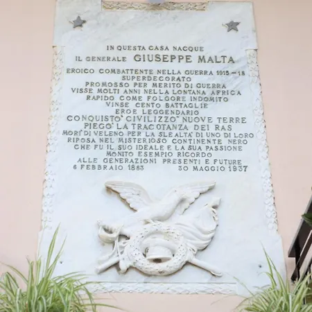 La Dimora Del Generale 3* 皮佐